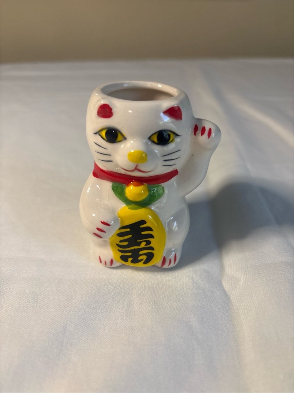 Maneki Neko Lucky Cat Figurine with Yellow Accents 3”